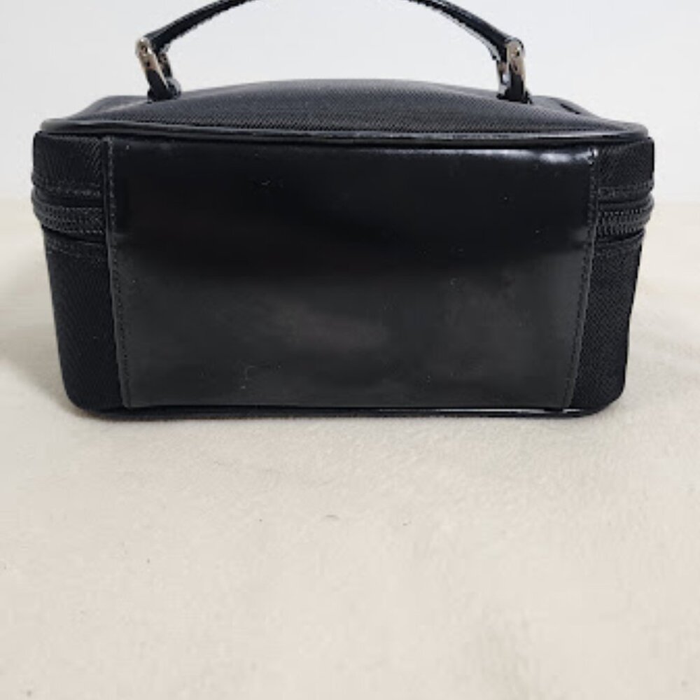 Gucci Bamboo small vanity. Black. Super cute. - Picture 6 of 16